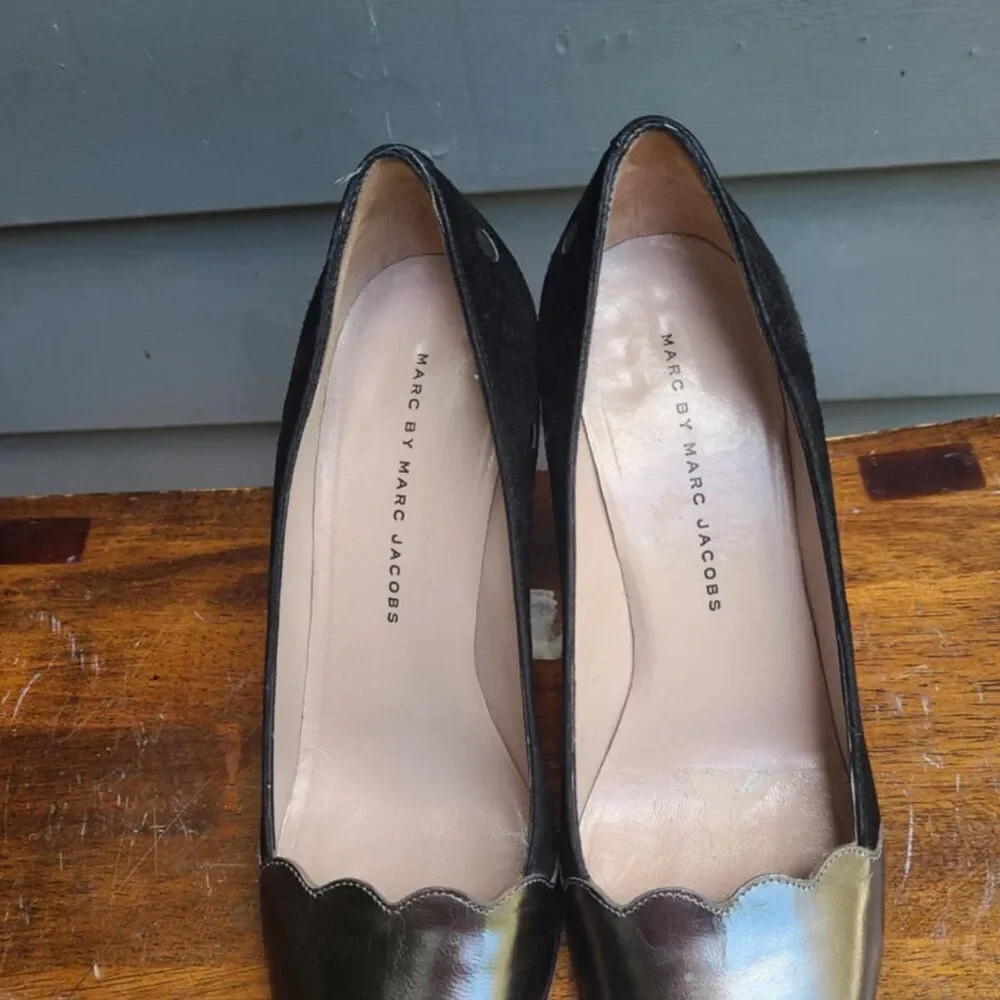 Marc by Marc Jacobs Black Dot Suede Heels size 37